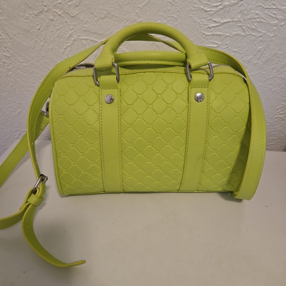 Steve Madden Lime Green Quilted Crossbody Bag - Picture 2 of 7